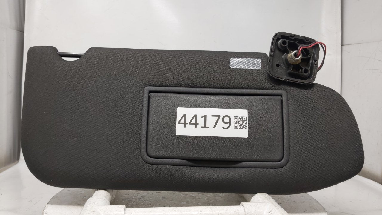 2011 Lincoln Mks Sun Visor Shade Replacement Passenger Right Mirror Fits OEM Used Auto Parts - Oemusedautoparts1.com