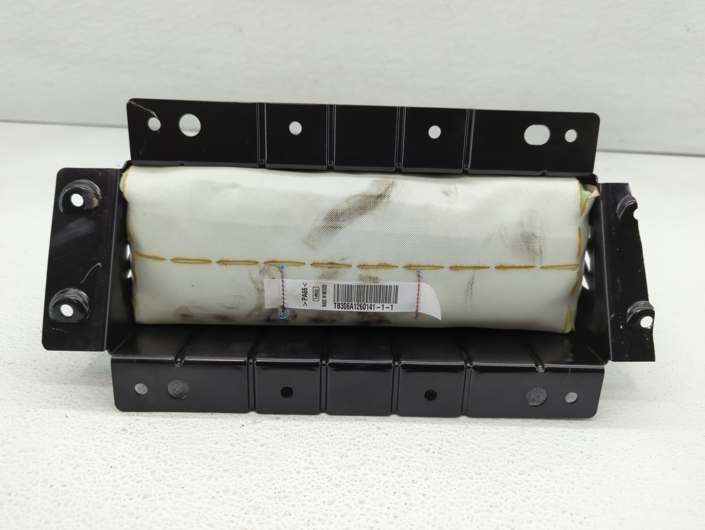 2011-2012 Lincoln Mks Air Bag Passenger Right Dashboard Oem - Oemusedautoparts1.com