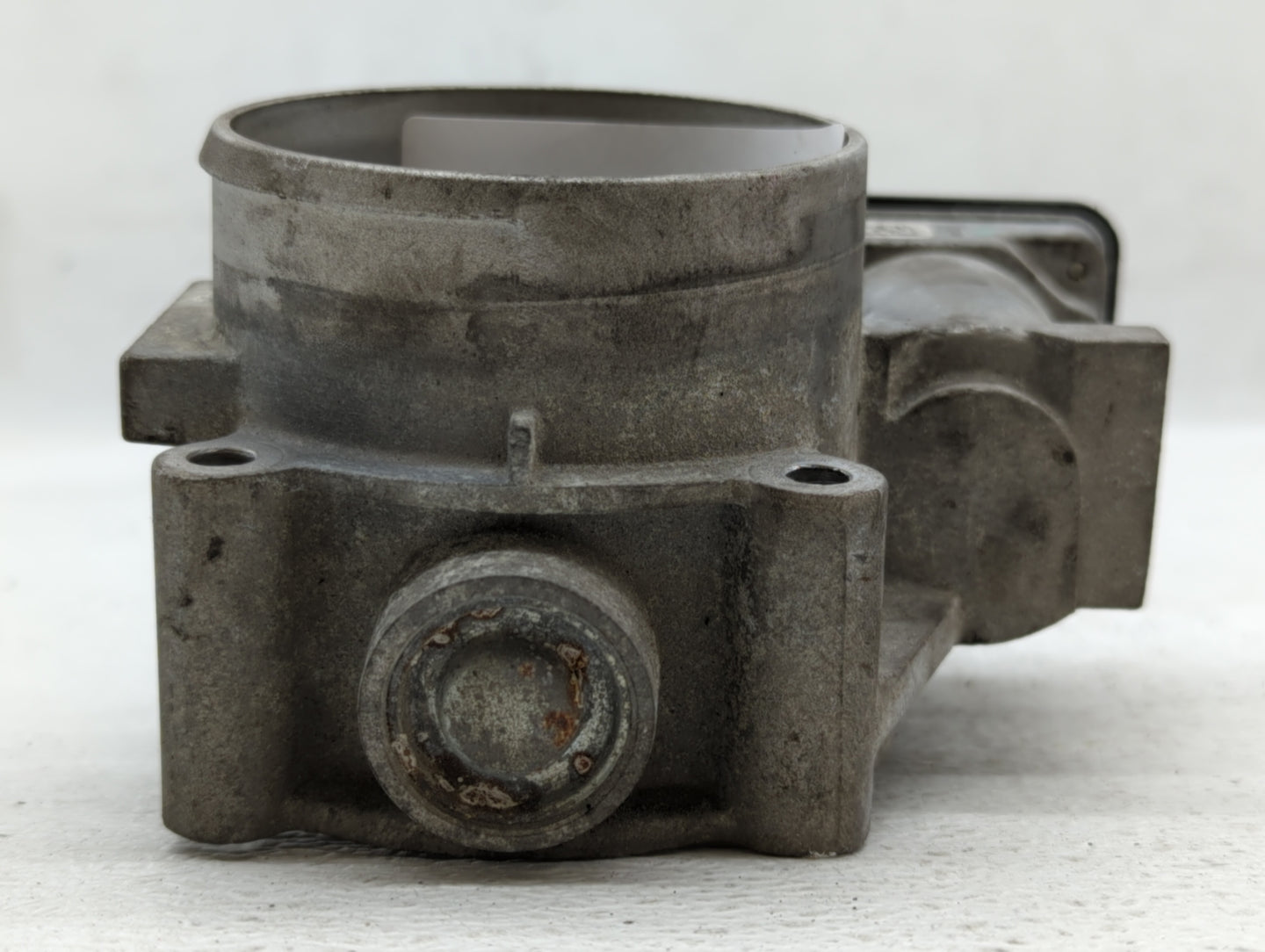 2009-2012 Lincoln Mks Throttle Body P/N:9T4E-9E928-BA Fits Fits 2007 2008 2009 2010 2011 2012 2013 2014 OEM Used Auto Parts 