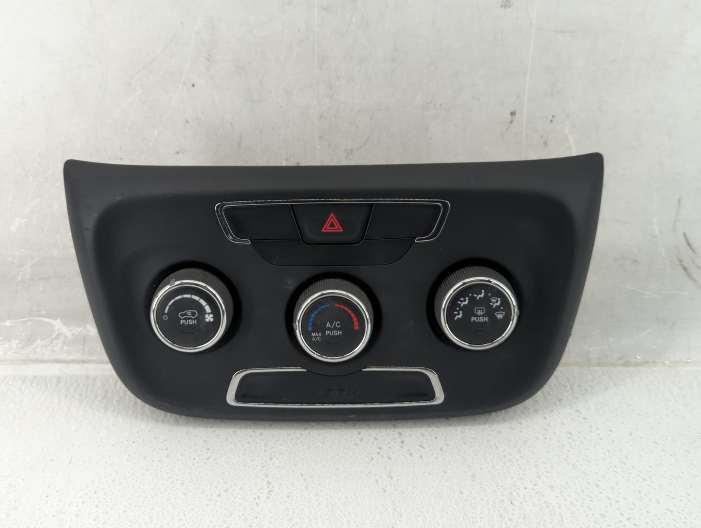 2010-2011 Lincoln Mks Climate Control Module Temperature AC/Heater Replacement P/N:AA533-18C612-BD 18C612-PP-TD40 Fits OEM U
