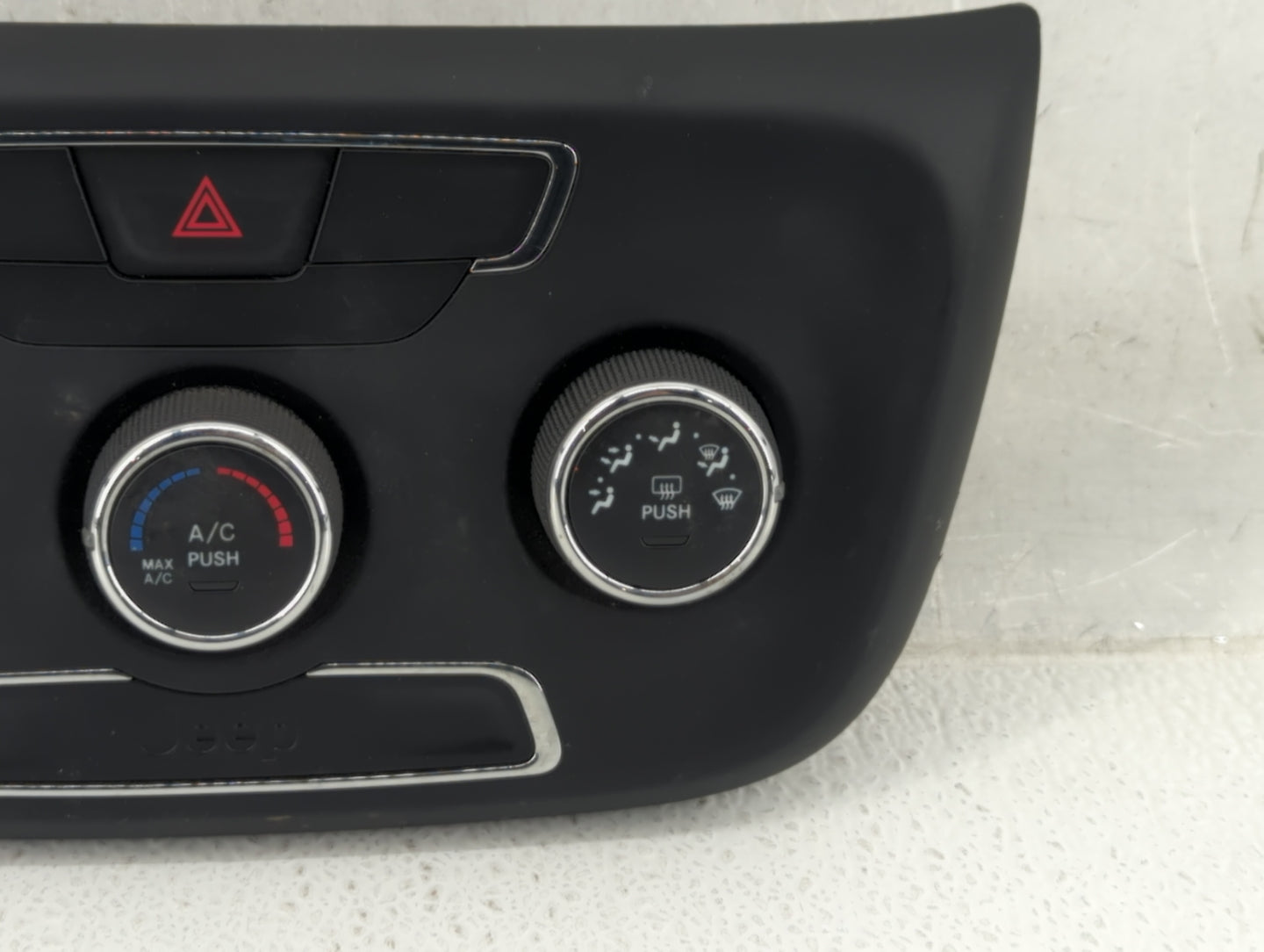 2010-2011 Lincoln Mks Climate Control Module Temperature AC/Heater Replacement P/N:AA533-18C612-BD 18C612-PP-TD40 Fits OEM U