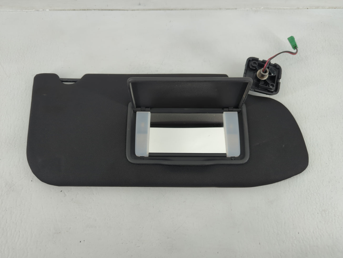 2010-2016 Lincoln Mks Sun Visor Shade Replacement Passenger Right Mirror Fits OEM Used Auto Parts - Oemusedautoparts1.com