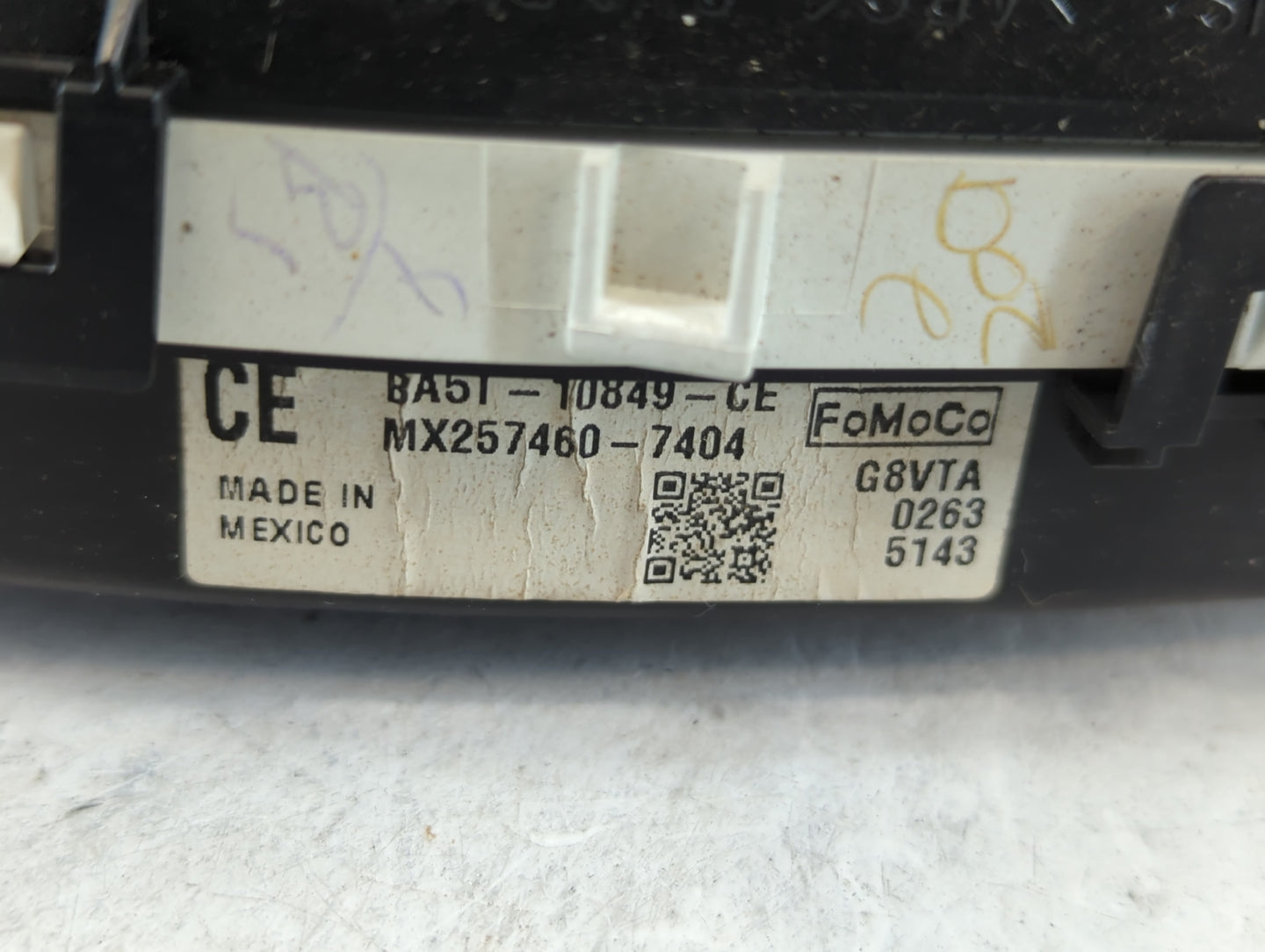 2011 Lincoln Mks Instrument Cluster Speedometer Gauges P/N:MX257460-7404 BA5T-10849-CE Fits OEM Used Auto Parts - Oemusedaut