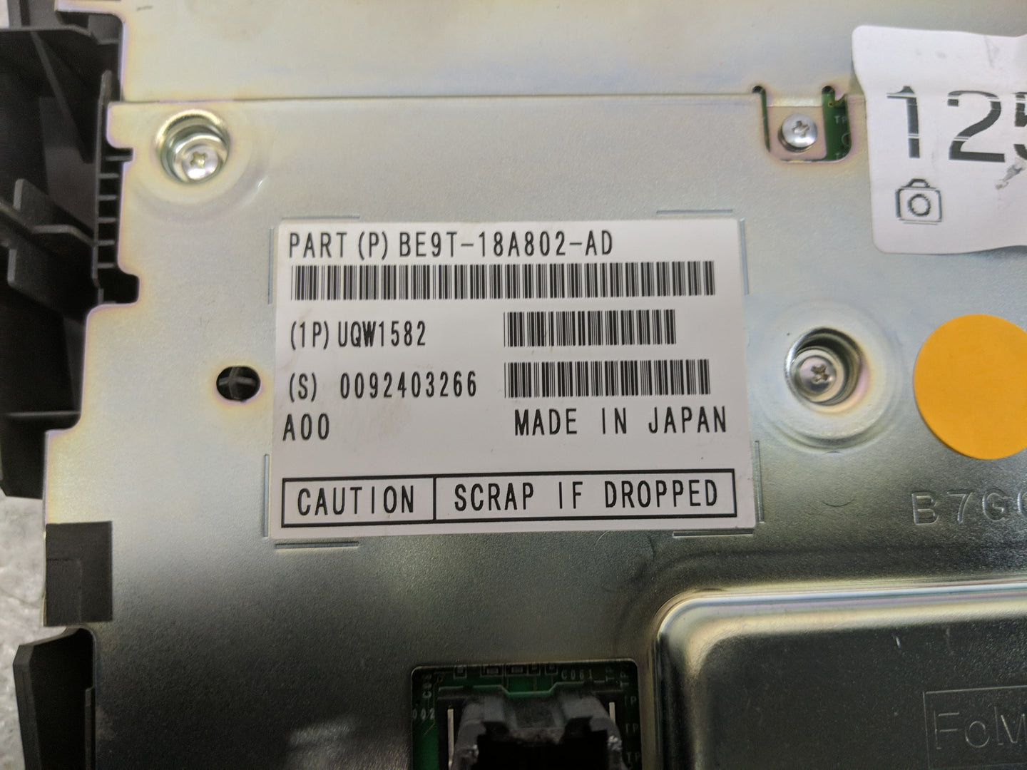 2011-2012 Lincoln Mkt Radio AM FM Cd Player Receiver Replacement P/N:BE9T-18A802-AD Fits Fits 2011 2012 OEM Used Auto Parts 