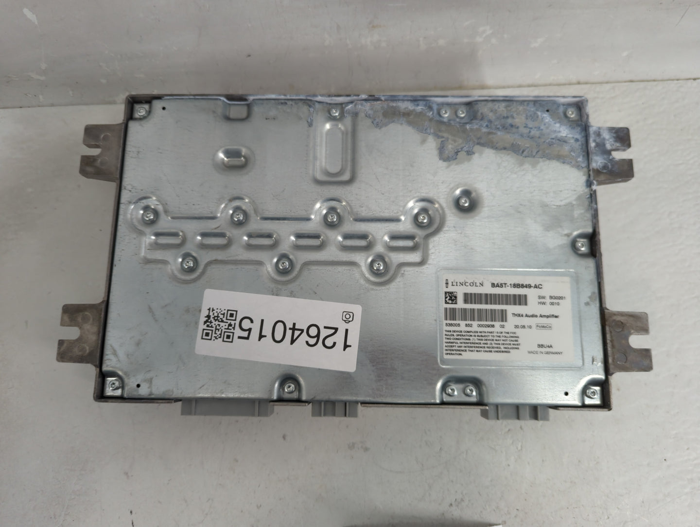 2011-2012 Lincoln Mkt Radio AM FM Cd Player Receiver Replacement P/N:BA5T-18B849-AC Fits Fits 2011 2012 OEM Used Auto Parts 