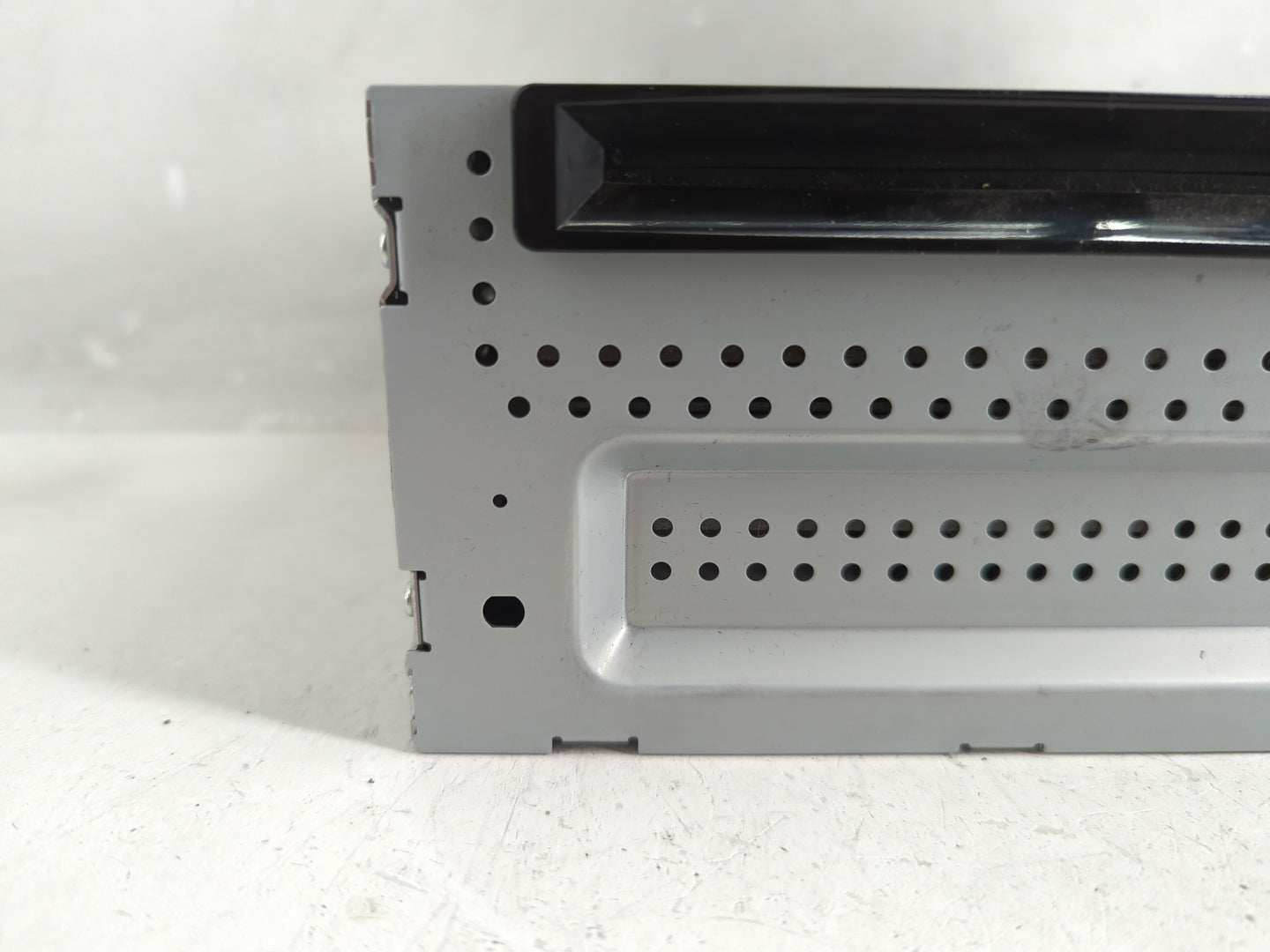 2011-2012 Lincoln Mkt Radio AM FM Cd Player Receiver Replacement P/N:BE9T 19C156BB Fits Fits 2011 2012 OEM Used Auto Parts -