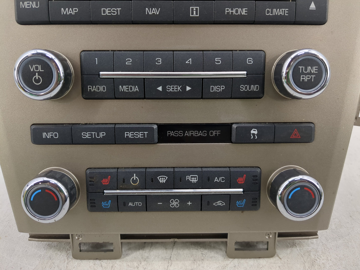 2011-2012 Lincoln Mkt Radio AM FM Cd Player Receiver Replacement P/N:BE9T-19C156BB Fits Fits 2011 2012 OEM Used Auto Parts -