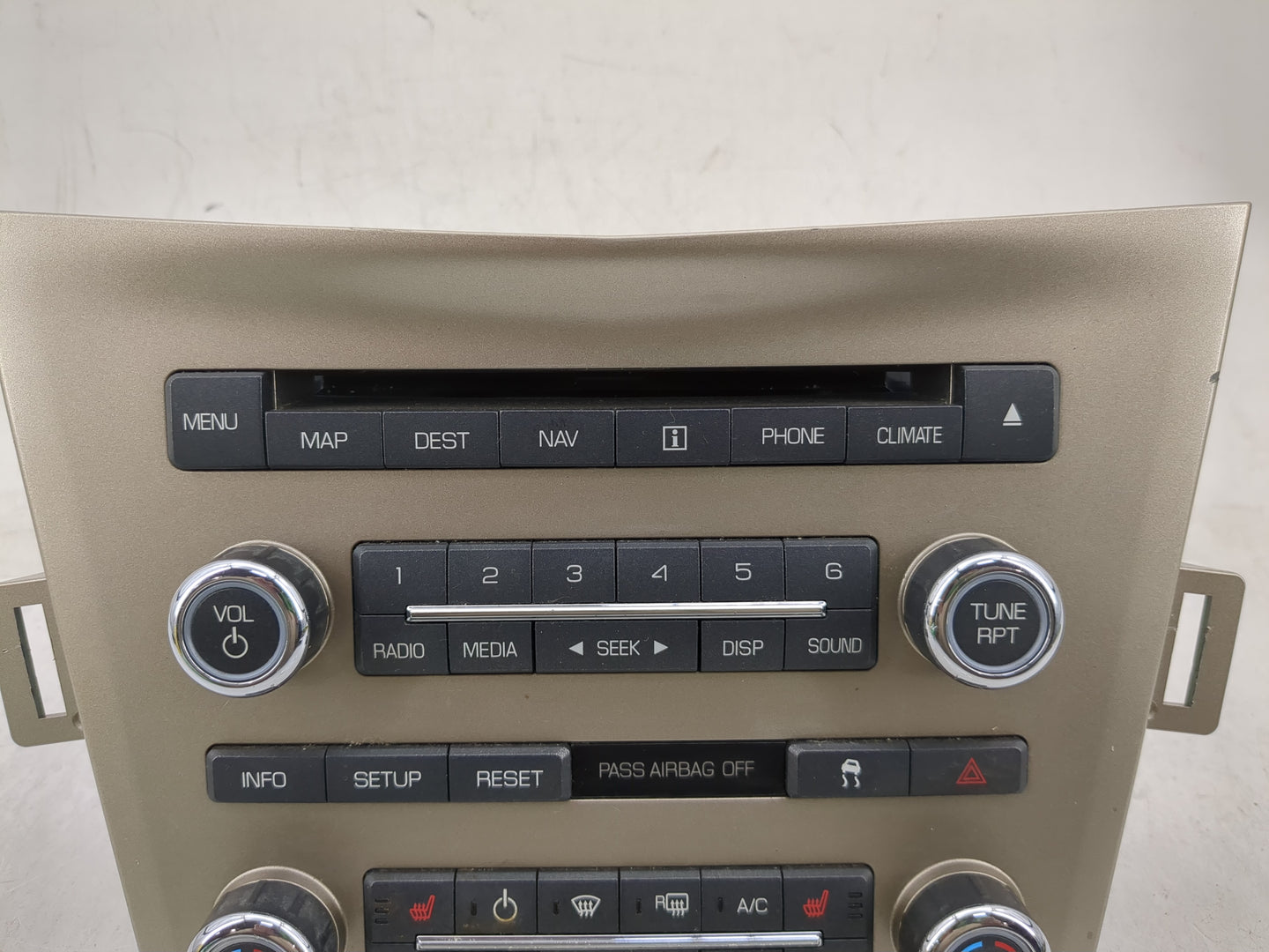 2011-2012 Lincoln Mkt Radio AM FM Cd Player Receiver Replacement P/N:BE9T-19C156BB Fits Fits 2011 2012 OEM Used Auto Parts -
