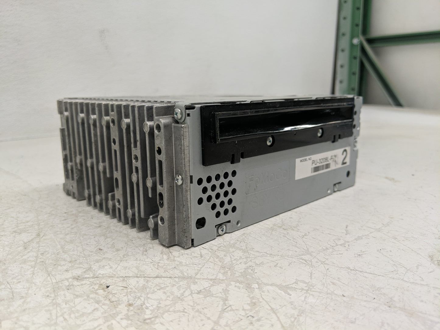 2011 Lincoln Mkx Radio AM FM Cd Player Receiver Replacement P/N:BT4T-19C107-BP Fits OEM Used Auto Parts - Oemusedautoparts1.