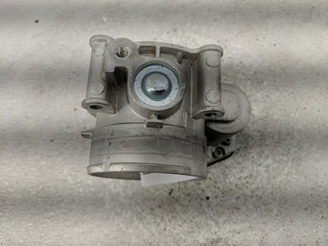 2011-2018 Lincoln Mkx Throttle Body P/N:AT4E-9F991-EL Fits Fits 2011 2012 2013 2014 2015 2016 2017 2018 2019 OEM Used Auto Parts