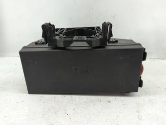 compare product 2011 Lincoln Mkx Fusebox Fuse Box Panel Relay Module Fits OEM Used Auto Parts