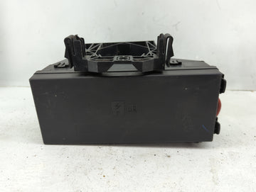 2011 Lincoln Mkx Fusebox Fuse Box Panel Relay Module Fits OEM Used Auto Parts - Oemusedautoparts1.com