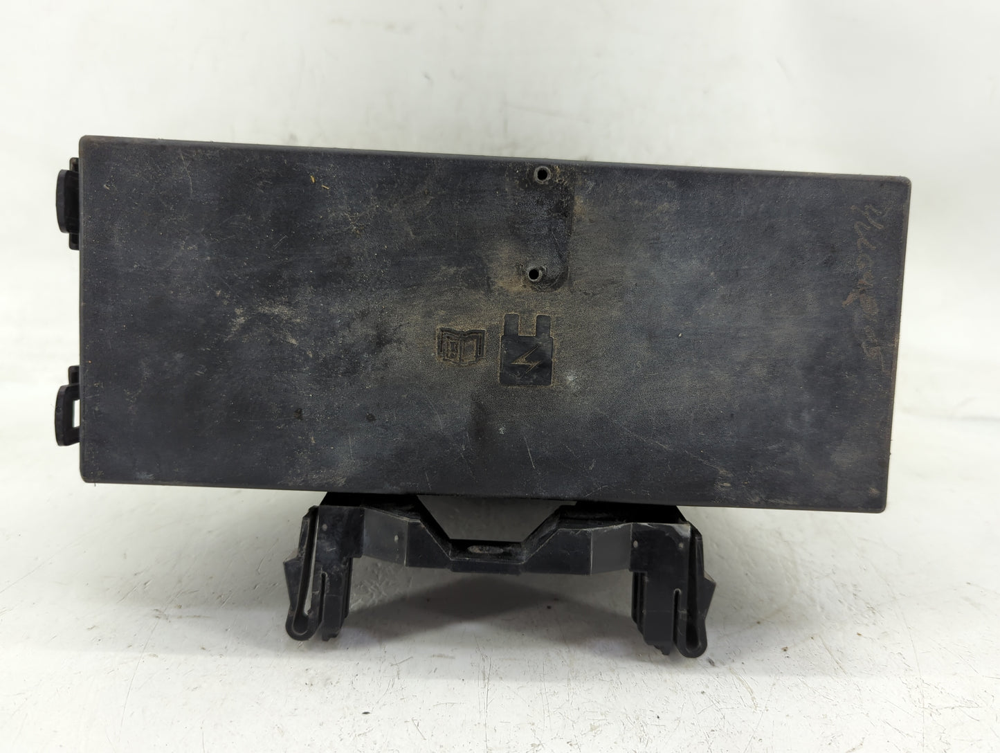 2011 Lincoln Mkx Fusebox Fuse Box Panel Relay Module P/N:BT4T-14A003-AA Fits OEM Used Auto Parts - Oemusedautoparts1.com