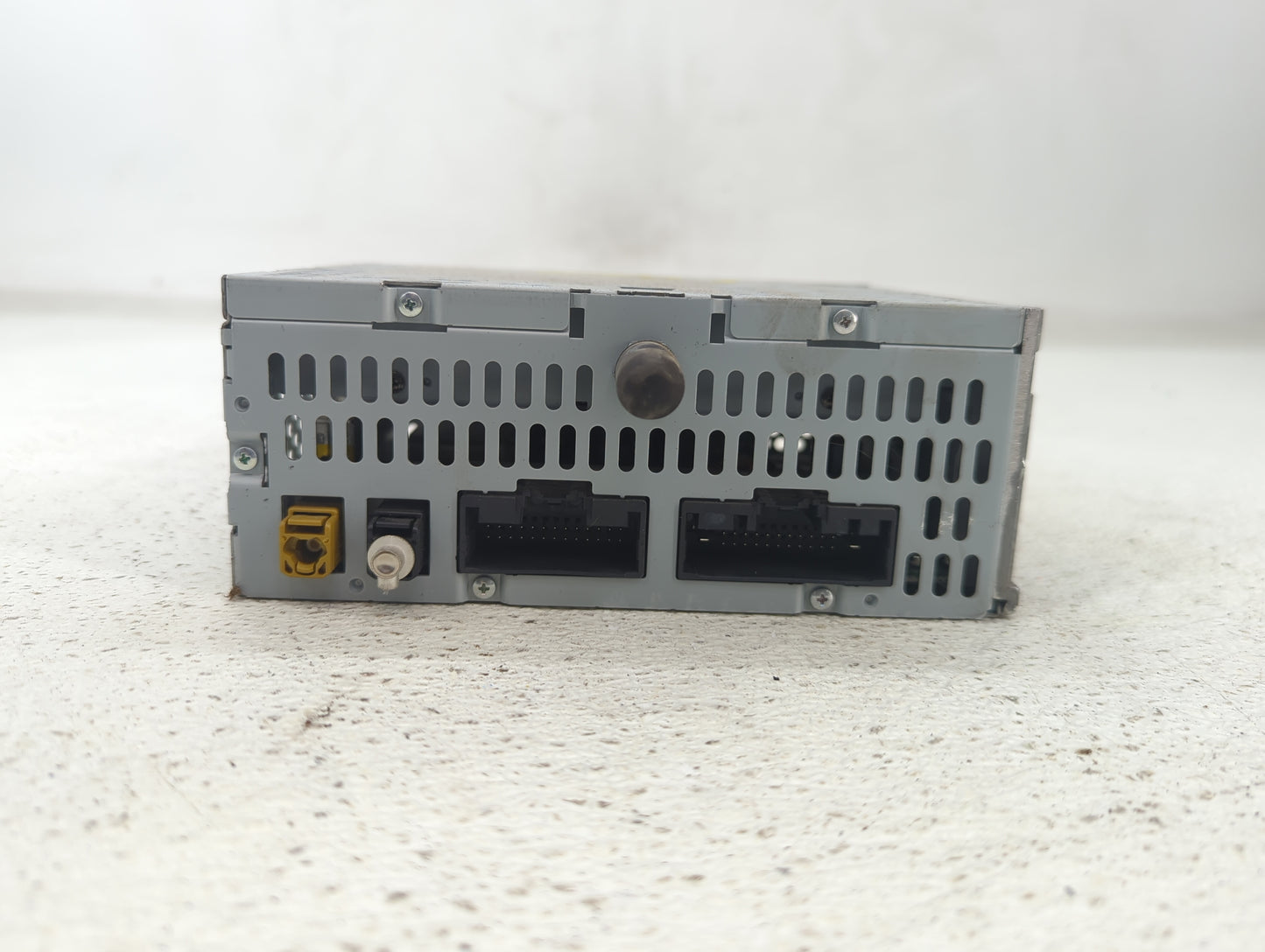 2011 Lincoln Mkx Radio AM FM Cd Player Receiver Replacement P/N:BT4T-19C107-CP Fits OEM Used Auto Parts - Oemusedautoparts1.