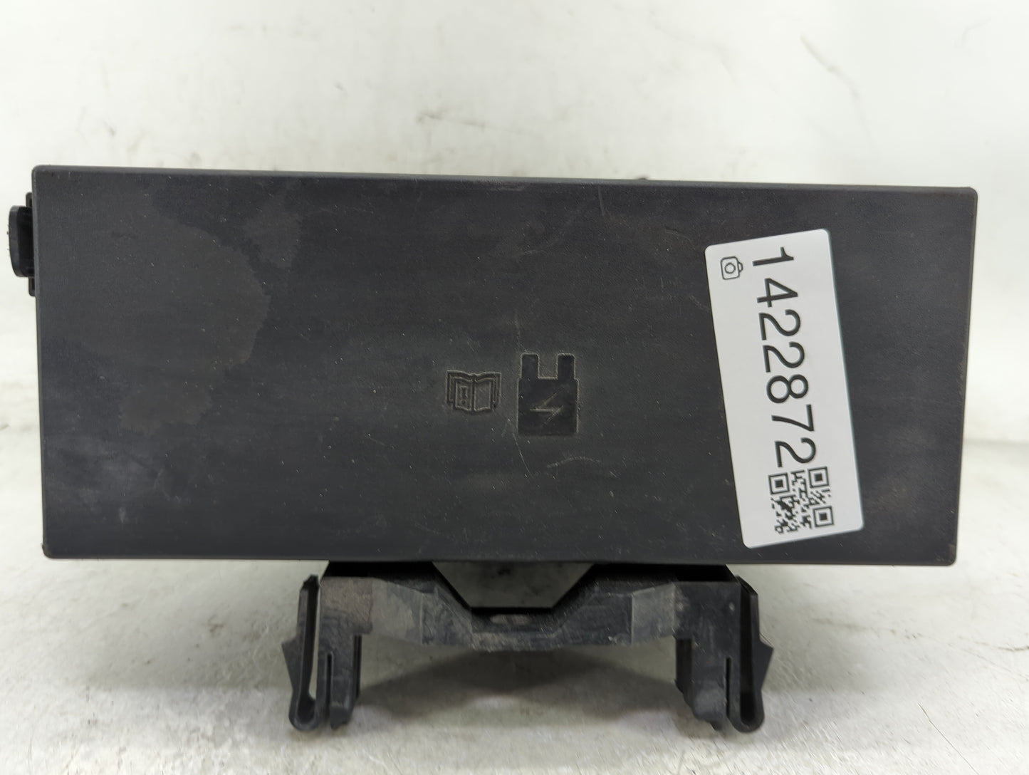 2011 Lincoln Mkx Fusebox Fuse Box Panel Relay Module P/N:BT4T-14A003-AA Fits OEM Used Auto Parts - Oemusedautoparts1.com