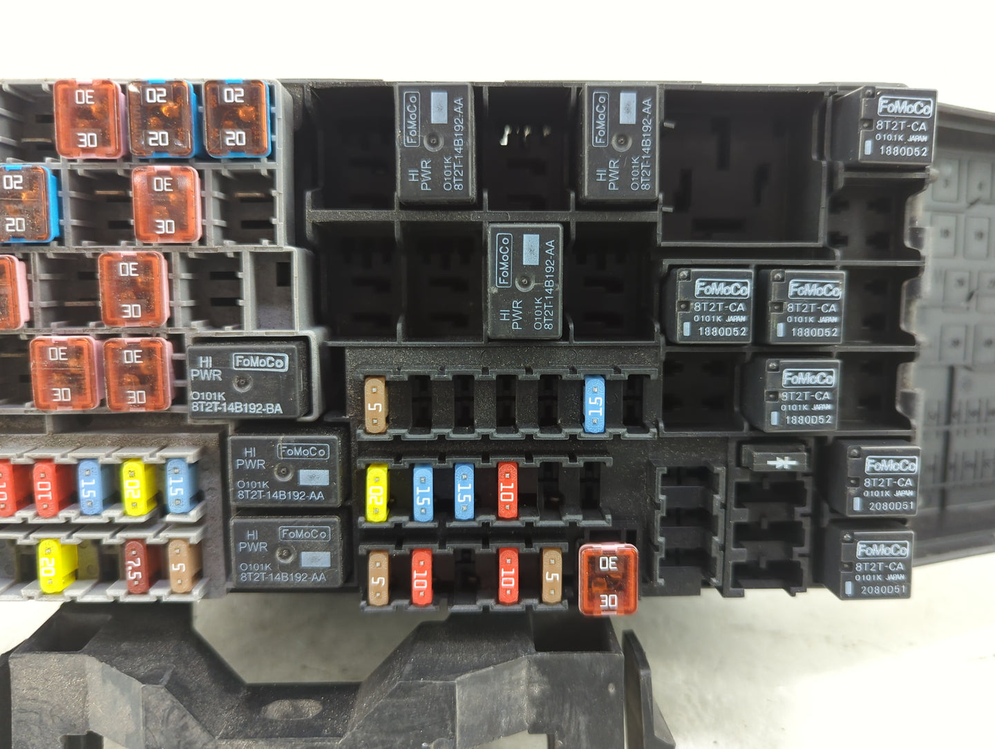 2011 Lincoln Mkx Fusebox Fuse Box Panel Relay Module P/N:BT4T-14A003-AA Fits OEM Used Auto Parts - Oemusedautoparts1.com