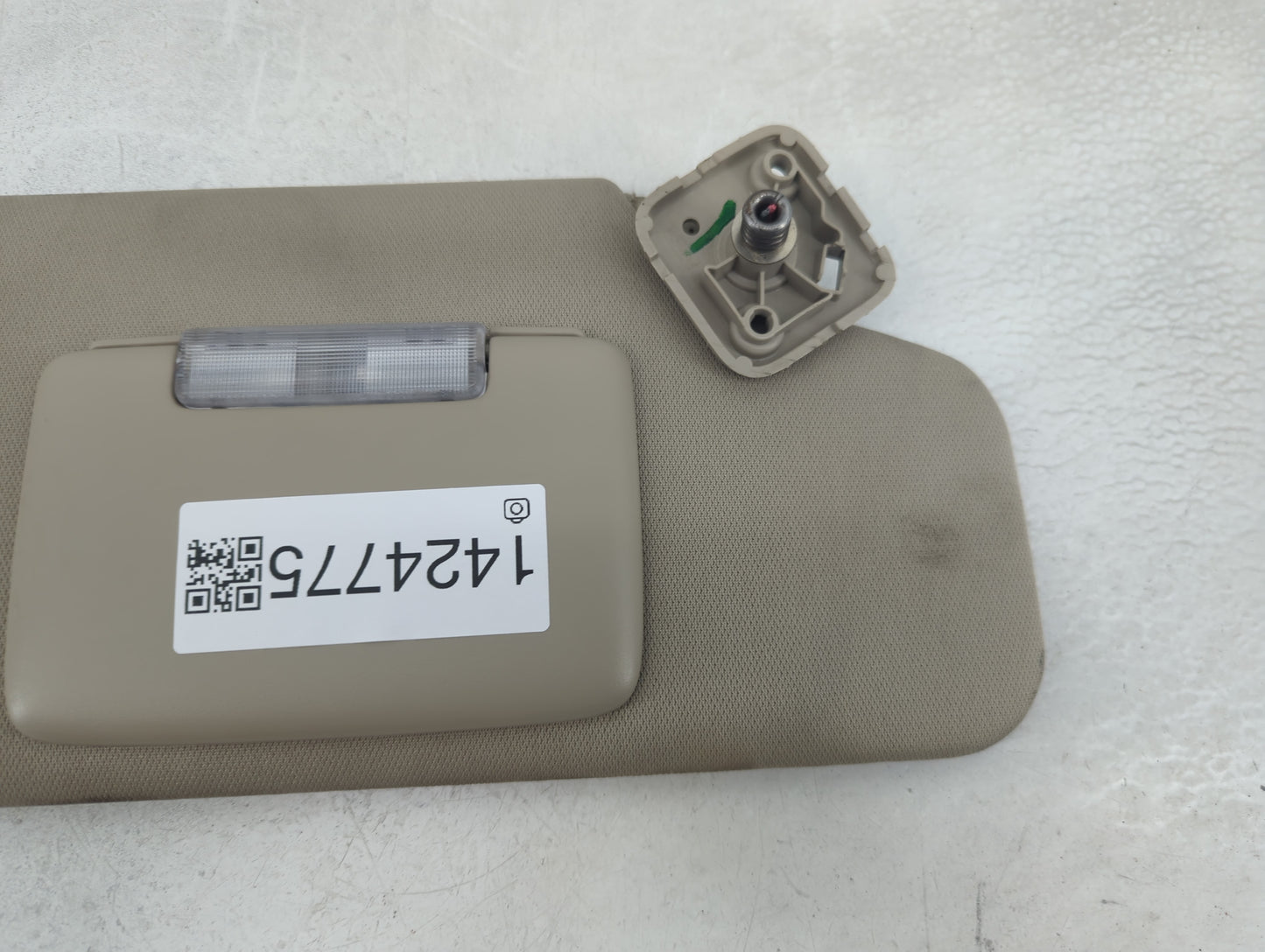 2011-2015 Lincoln Mkx Sun Visor Shade Replacement Driver Left Mirror Fits Fits 2011 2012 2013 2014 2015 OEM Used Auto Parts 