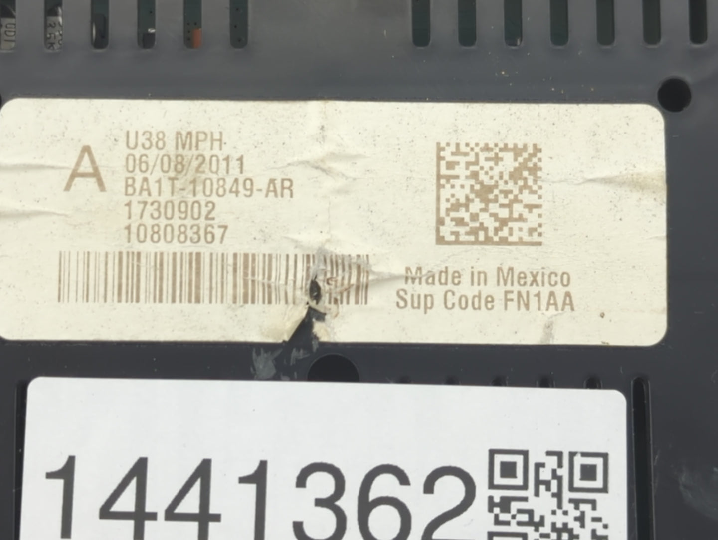 2011 Lincoln Mkx Instrument Cluster Speedometer Gauges P/N:BA1T-10849-AR 1730902, 10808367 Fits OEM Used Auto Parts - Oemuse