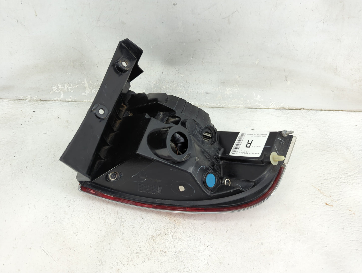 2011-2015 Lincoln Mkx Tail Light Assembly Passenger Right OEM P/N:F00HTF403001 BA1313B504AH Fits Fits 2011 2012 2013 2014 20