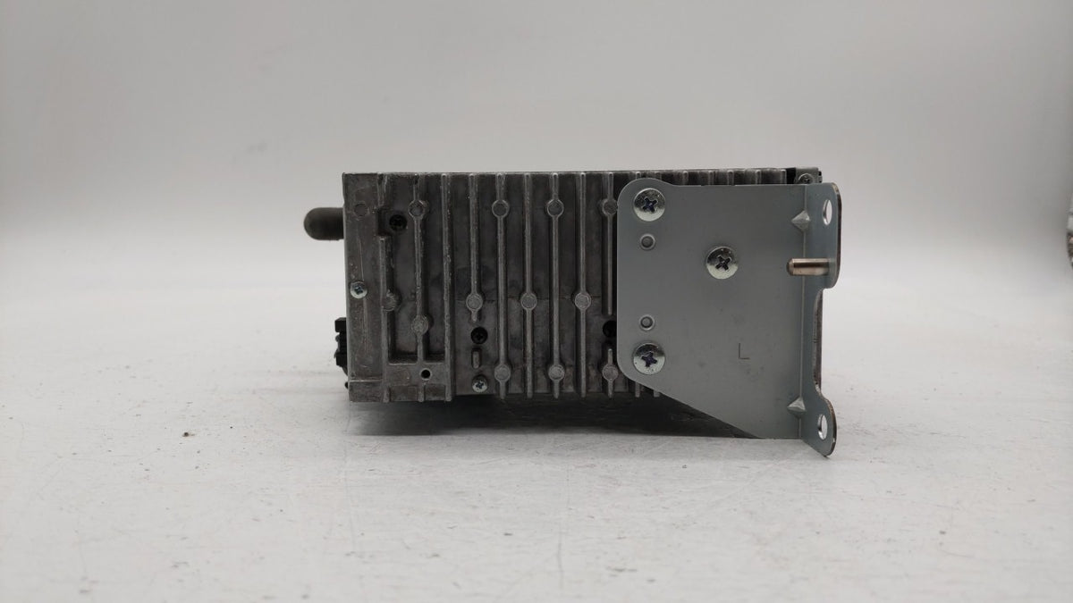 2011 Lincoln Mkx Radio AM FM Cd Player Receiver Replacement P/N:BT4T-19C107-FB OEM Used Auto Parts - Oemusedautoparts1.com