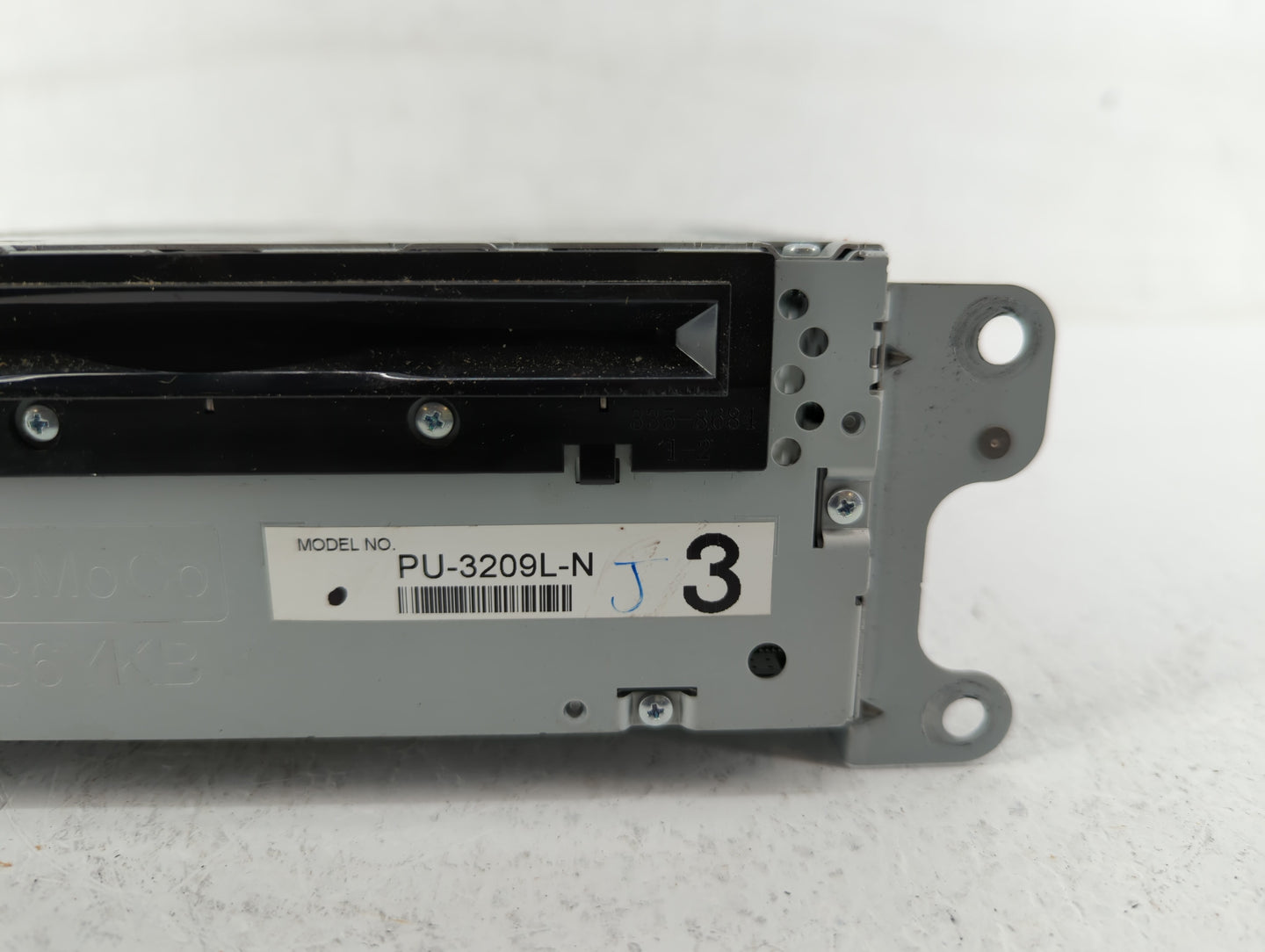 2011 Lincoln Mkx Radio AM FM Cd Player Receiver Replacement P/N:BT4T-19C107-CP BT4T-19C107-CN Fits OEM Used Auto Parts - Oem