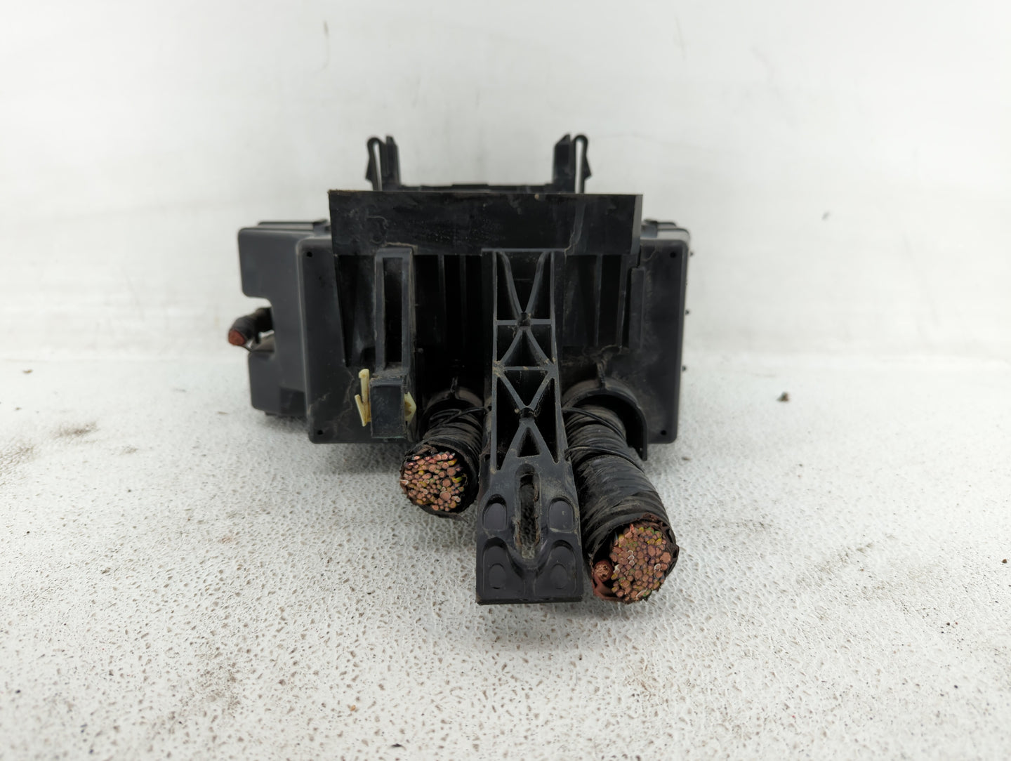 2011 Lincoln Mkx Fusebox Fuse Box Panel Relay Module P/N:3BOAB0100 Fits OEM Used Auto Parts - Oemusedautoparts1.com