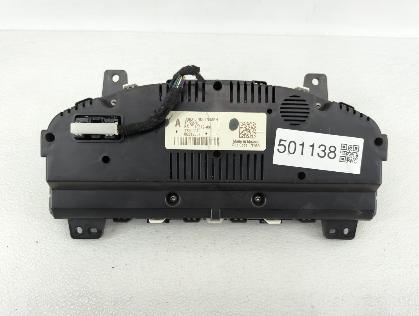 2011 Lincoln Mkx Instrument Cluster Speedometer Gauges P/N:BA1T-10849-AM Fits OEM Used Auto Parts - Oemusedautoparts1.com