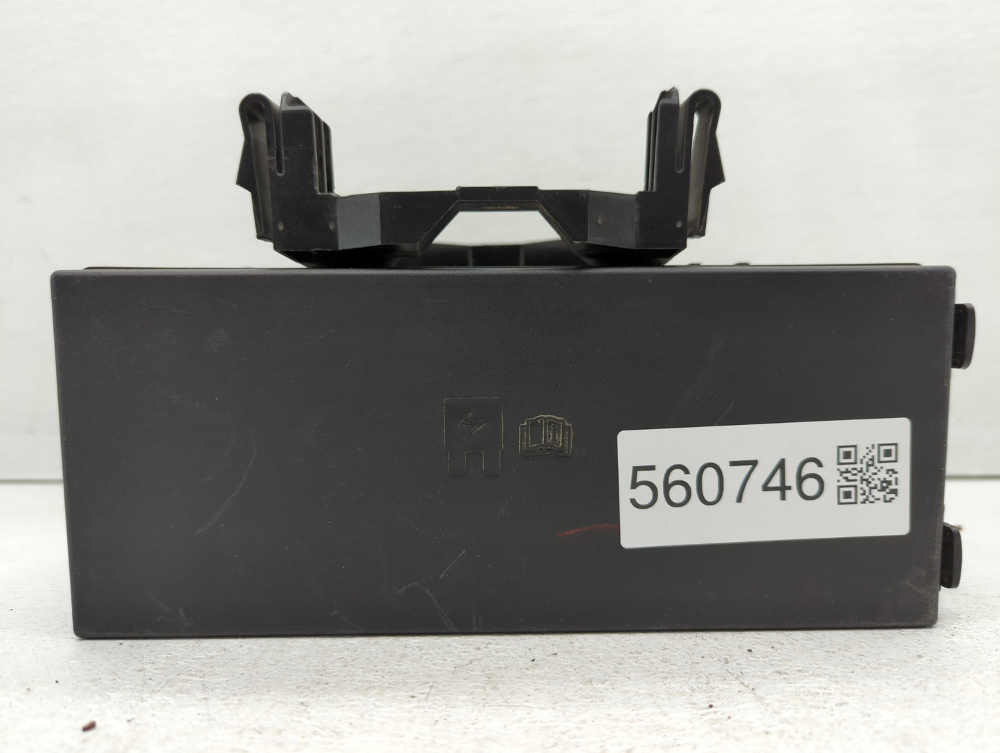 2011 Lincoln Mkx Fusebox Fuse Box Panel Relay Module Fits OEM Used Auto Parts - Oemusedautoparts1.com