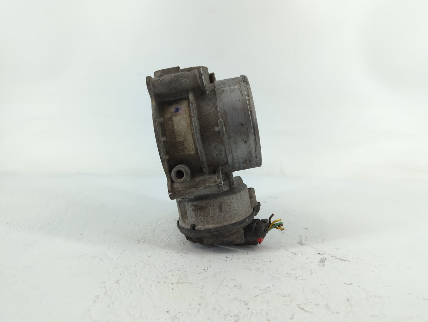 2011-2018 Lincoln Mkx Throttle Body P/N:D1127C-0230 Fits Fits 2011 2012 2013 2014 2015 2016 2017 2018 2019 OEM Used Auto Par