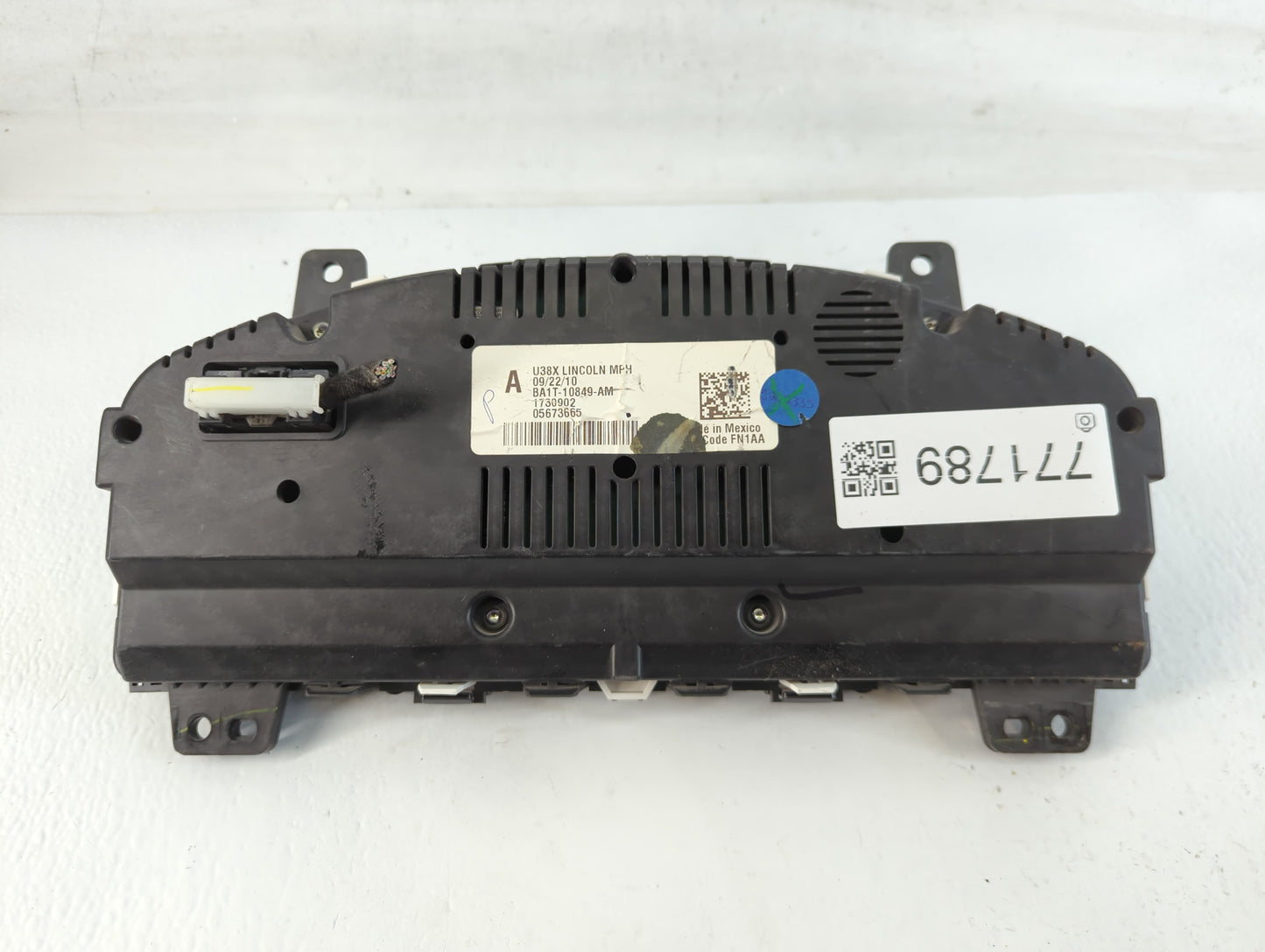 2011 Lincoln Mkx Instrument Cluster Speedometer Gauges P/N:BA1T-10849-AM Fits OEM Used Auto Parts - Oemusedautoparts1.com