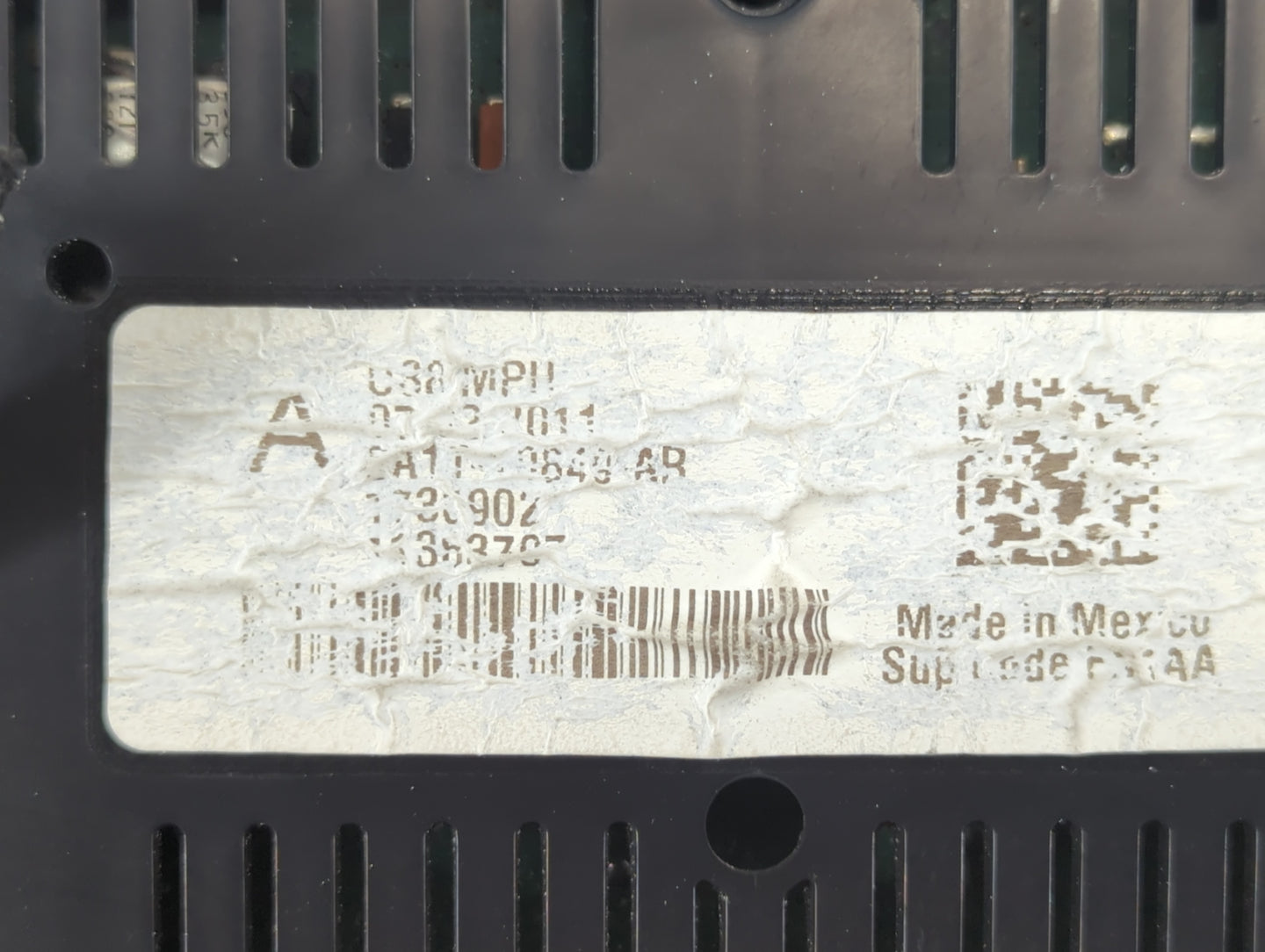 2011 Lincoln Mkx Instrument Cluster Speedometer Gauges Fits OEM Used Auto Parts - Oemusedautoparts1.com