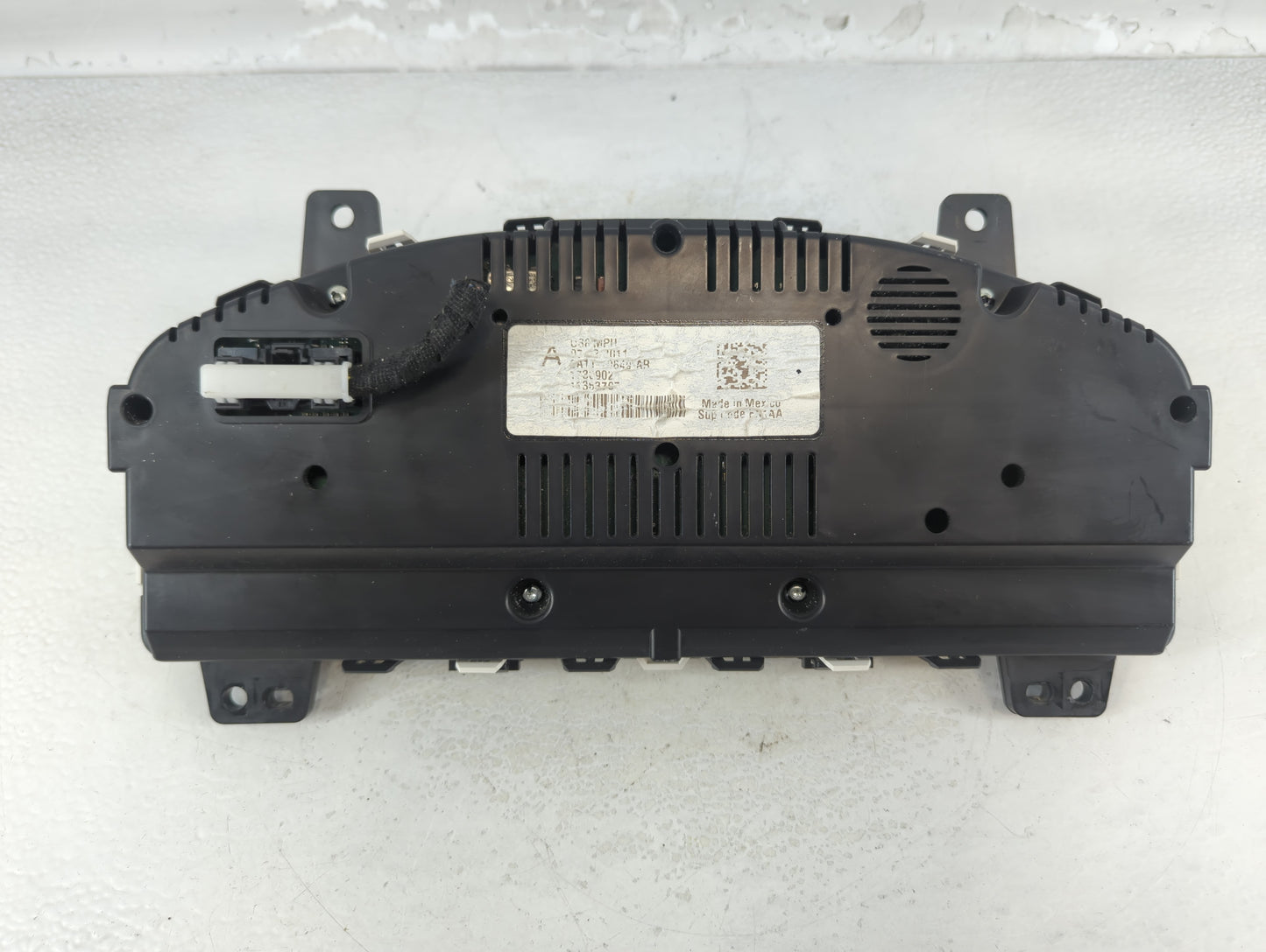2011 Lincoln Mkx Instrument Cluster Speedometer Gauges Fits OEM Used Auto Parts - Oemusedautoparts1.com