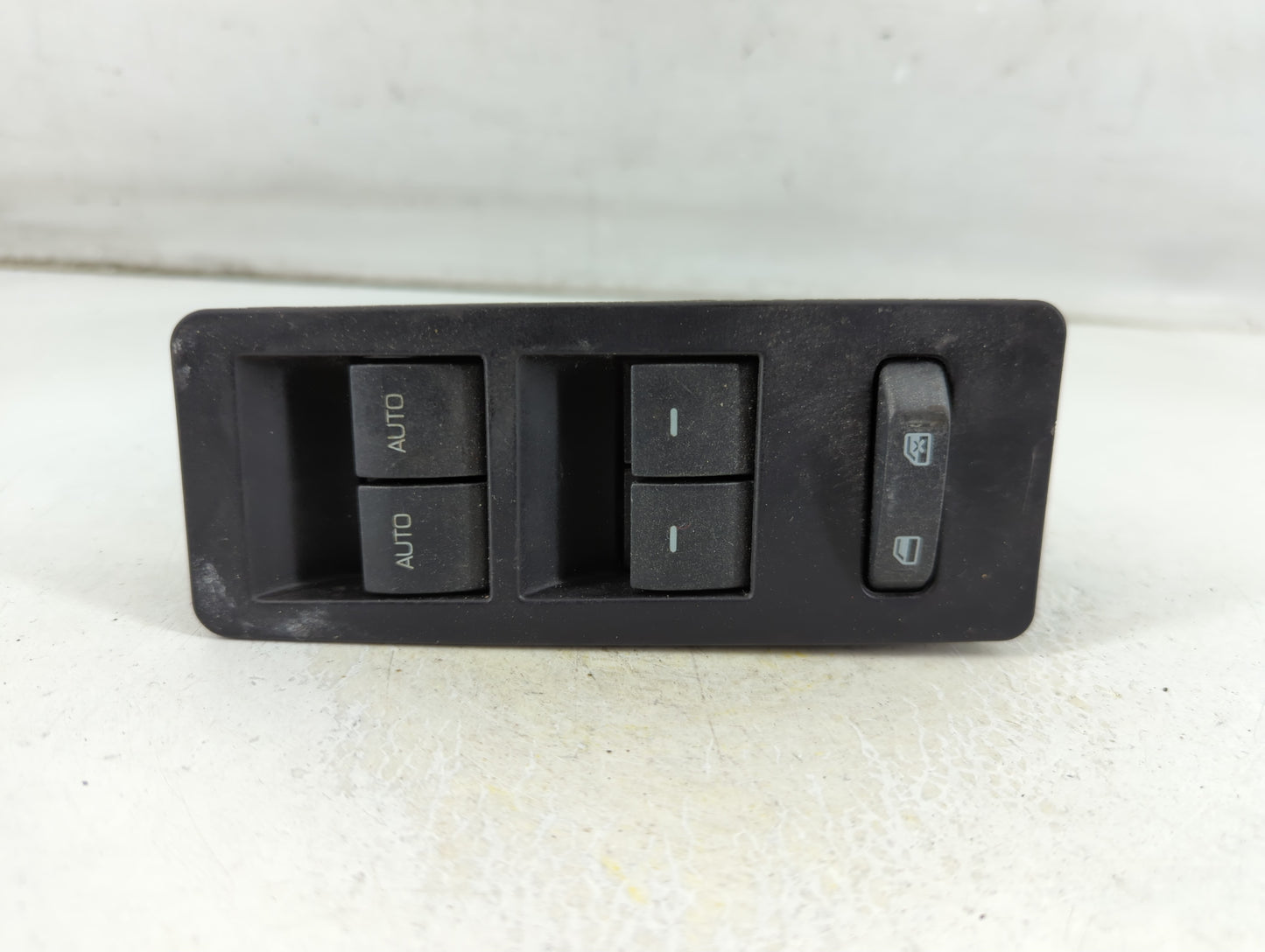 2010-2012 Lincoln Mkz Master Power Window Switch Replacement Driver Side Left P/N:9H6T-14540-AAW Fits OEM Used Auto Parts - 