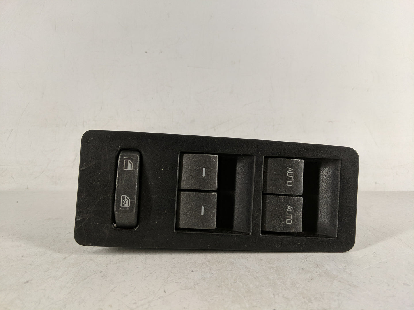 2010-2012 Lincoln Mkz Master Power Window Switch Replacement Driver Side Left P/N:BH6T-14540-AAW Fits Fits 2010 2011 2012 OE