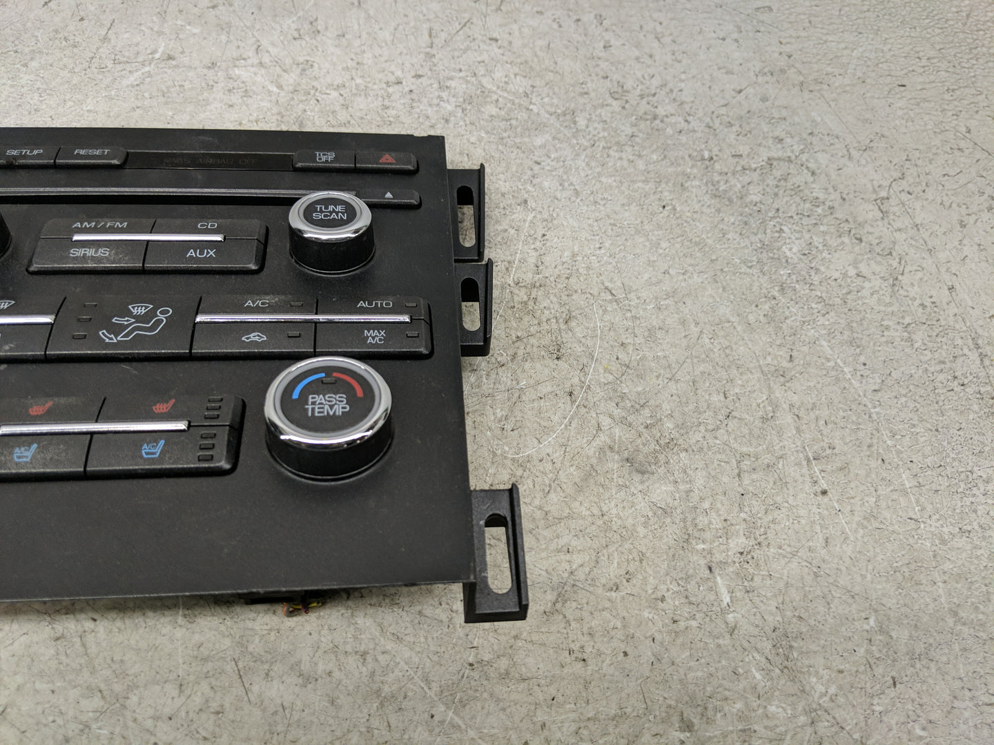 2010-2012 Lincoln Mkz Radio Control Panel - Oemusedautoparts1.com