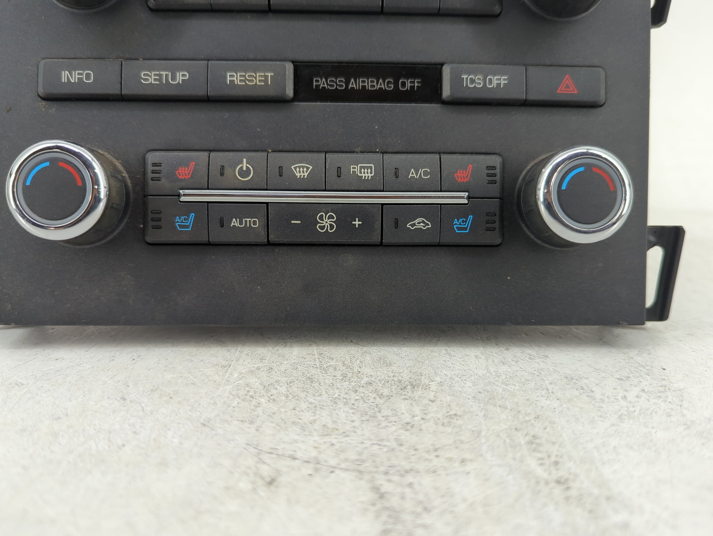 2011-2012 Lincoln Mkz Radio AM FM Cd Player Receiver Replacement Fits Fits 2011 2012 OEM Used Auto Parts - Oemusedautoparts1