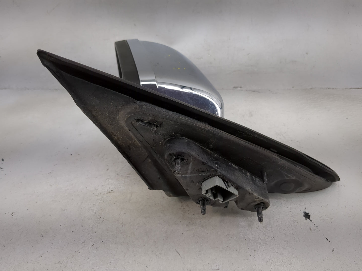 2011-2012 Lincoln Mkz Driver Side View Mirror - Left Door Mirror OEM Used - Oemusedautoparts1.com