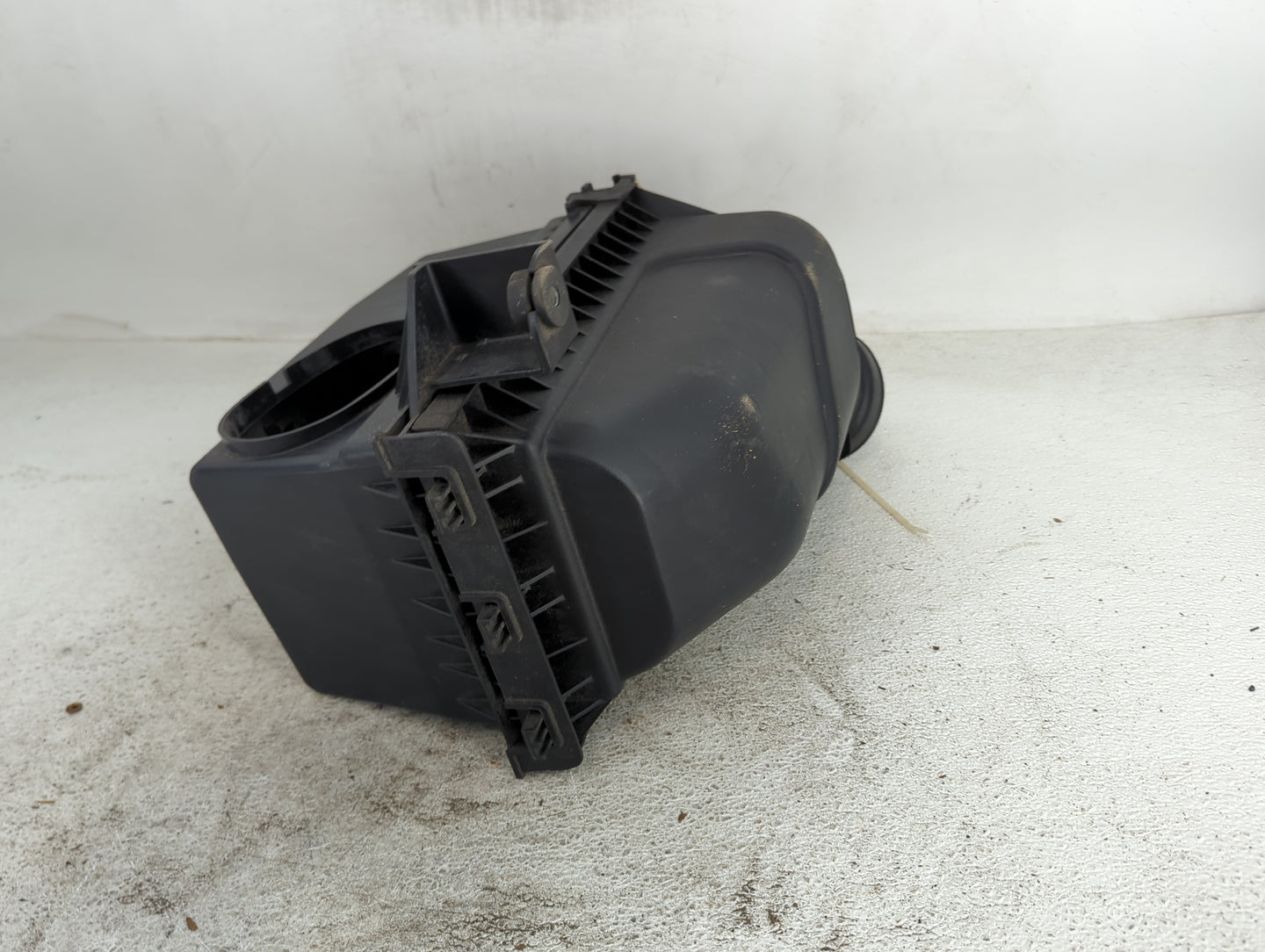2010-2012 Lincoln Mkz Air Cleaner Intake-duct Hose Tube 1495436 - Oemusedautoparts1.com