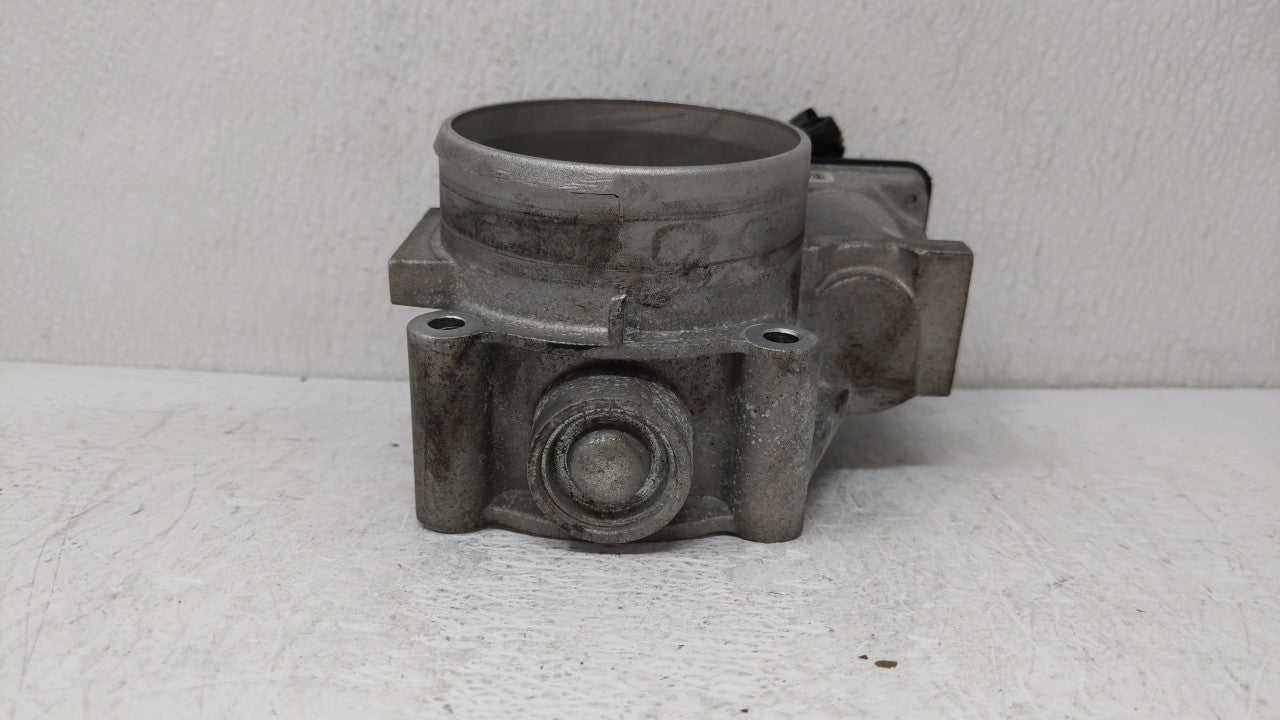 2007-2012 Lincoln Mkz Throttle Body P/N:7T4E-9F991-GA 7T4E-9F991-FB Fits Fits 2007 2008 2009 2010 2011 2012 2013 2014 OEM Us