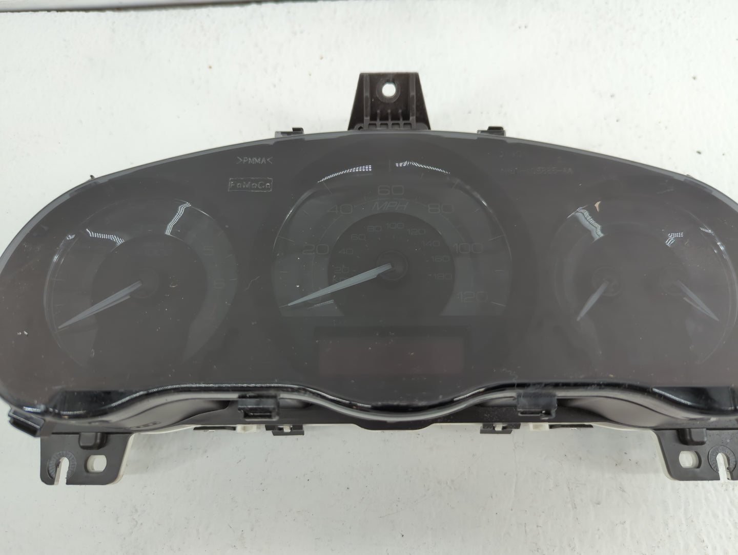 2011 Lincoln Mkz Instrument Cluster Speedometer Gauges P/N:BH6T-10849-AD Fits OEM Used Auto Parts - Oemusedautoparts1.com