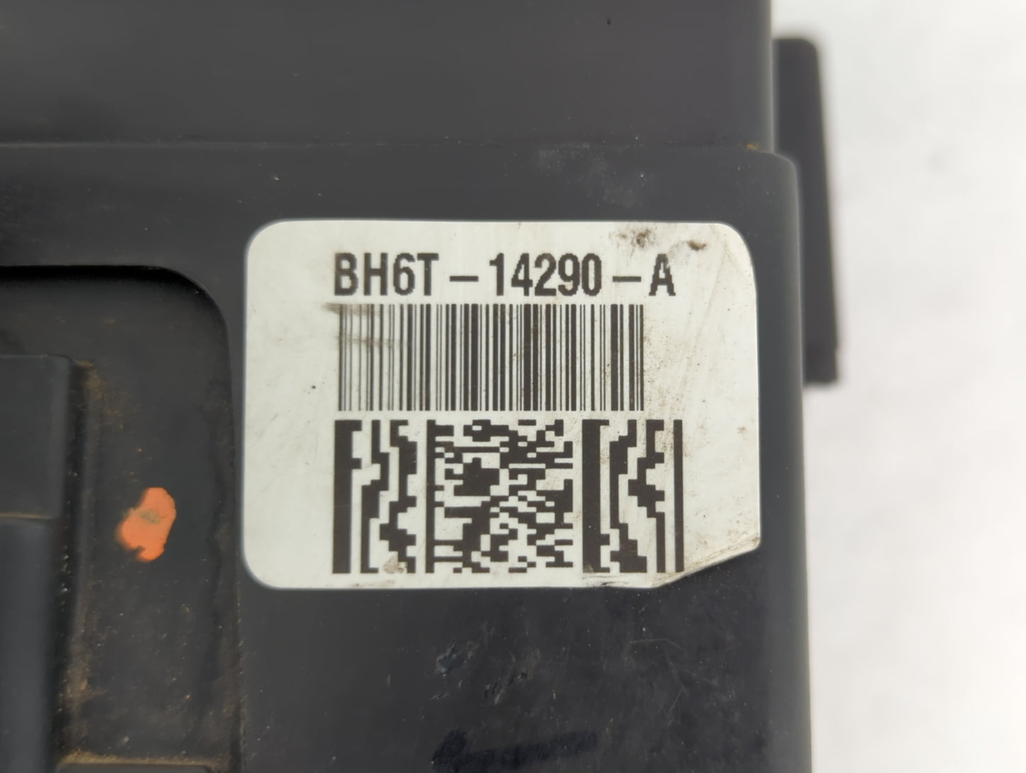 2011-2012 Lincoln Mkz Fusebox Fuse Box Panel Relay Module P/N:BH6T-14290-A Fits Fits 2010 2011 2012 OEM Used Auto Parts - Oe