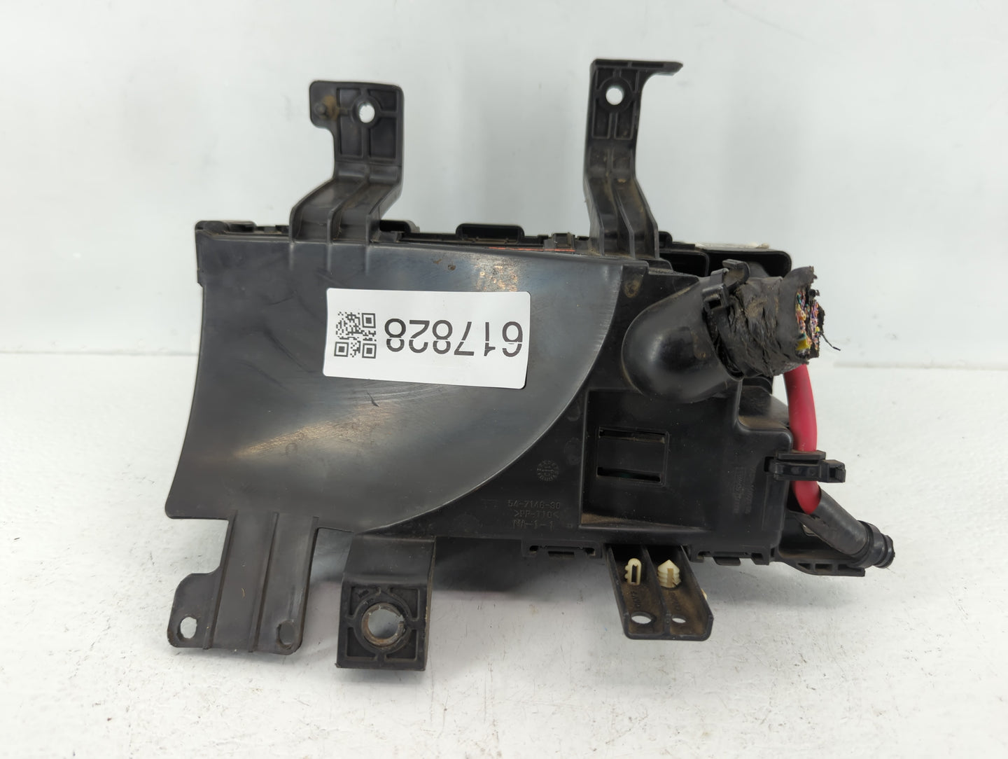2011-2012 Lincoln Mkz Fusebox Fuse Box Panel Relay Module P/N:BH6T-14290-A Fits Fits 2010 2011 2012 OEM Used Auto Parts - Oe