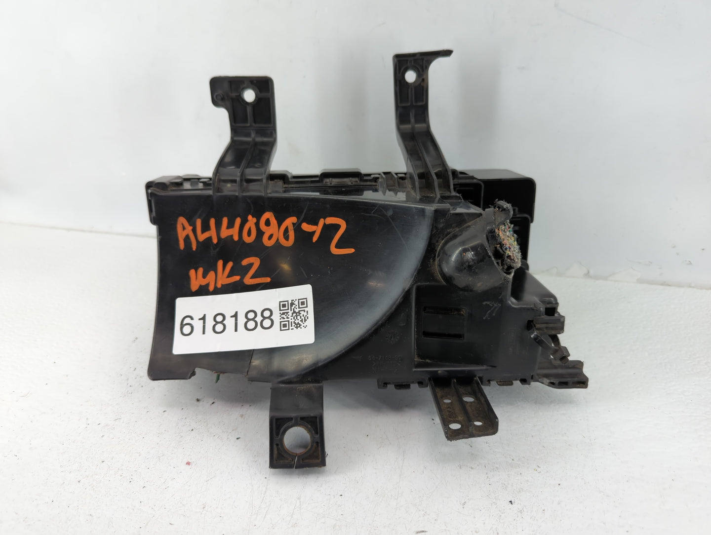 2011-2012 Lincoln Mkz Fusebox Fuse Box Panel Relay Module P/N:BH6T-14290-A Fits Fits 2010 2011 2012 OEM Used Auto Parts - Oe