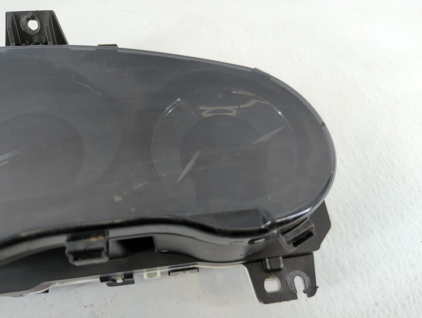 2011-2012 Lincoln Mkz Instrument Cluster Speedometer Gauges P/N:MX257460-5762 BH6T-10849-AD Fits Fits 2011 2012 OEM Used Aut