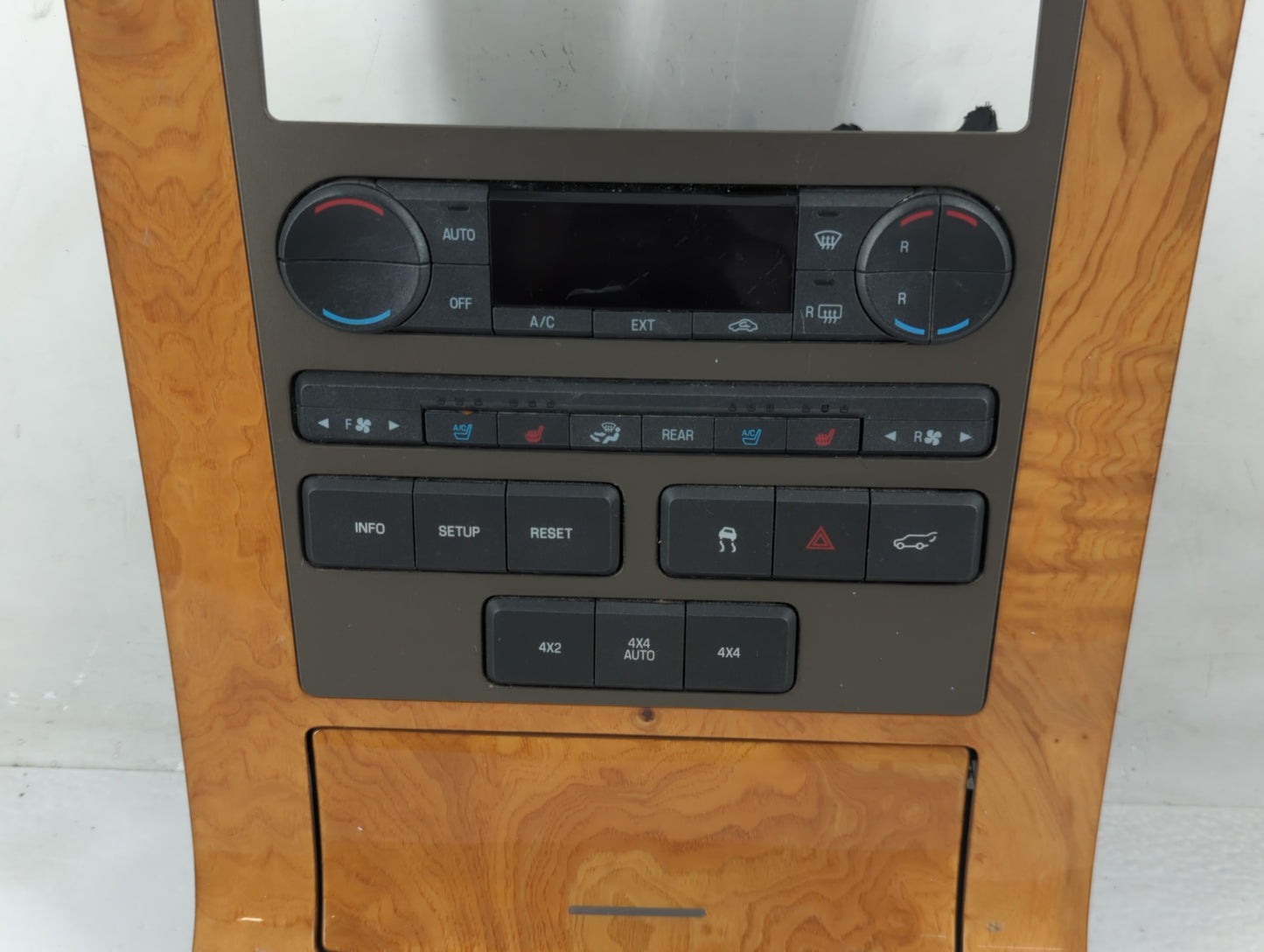 2011 Lincoln Navigator Climate Control Module Temperature AC/Heater Replacement Fits OEM Used Auto Parts - Oemusedautoparts1