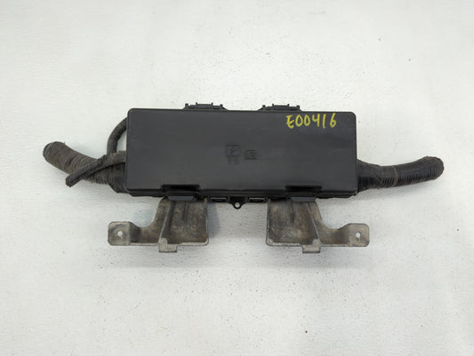 2011 Lincoln Navigator Fusebox Fuse Box Panel Relay Module P/N:9L1T14A003AA 9L1T-14A003-AA Fits OEM Used Auto Parts - Oemuse