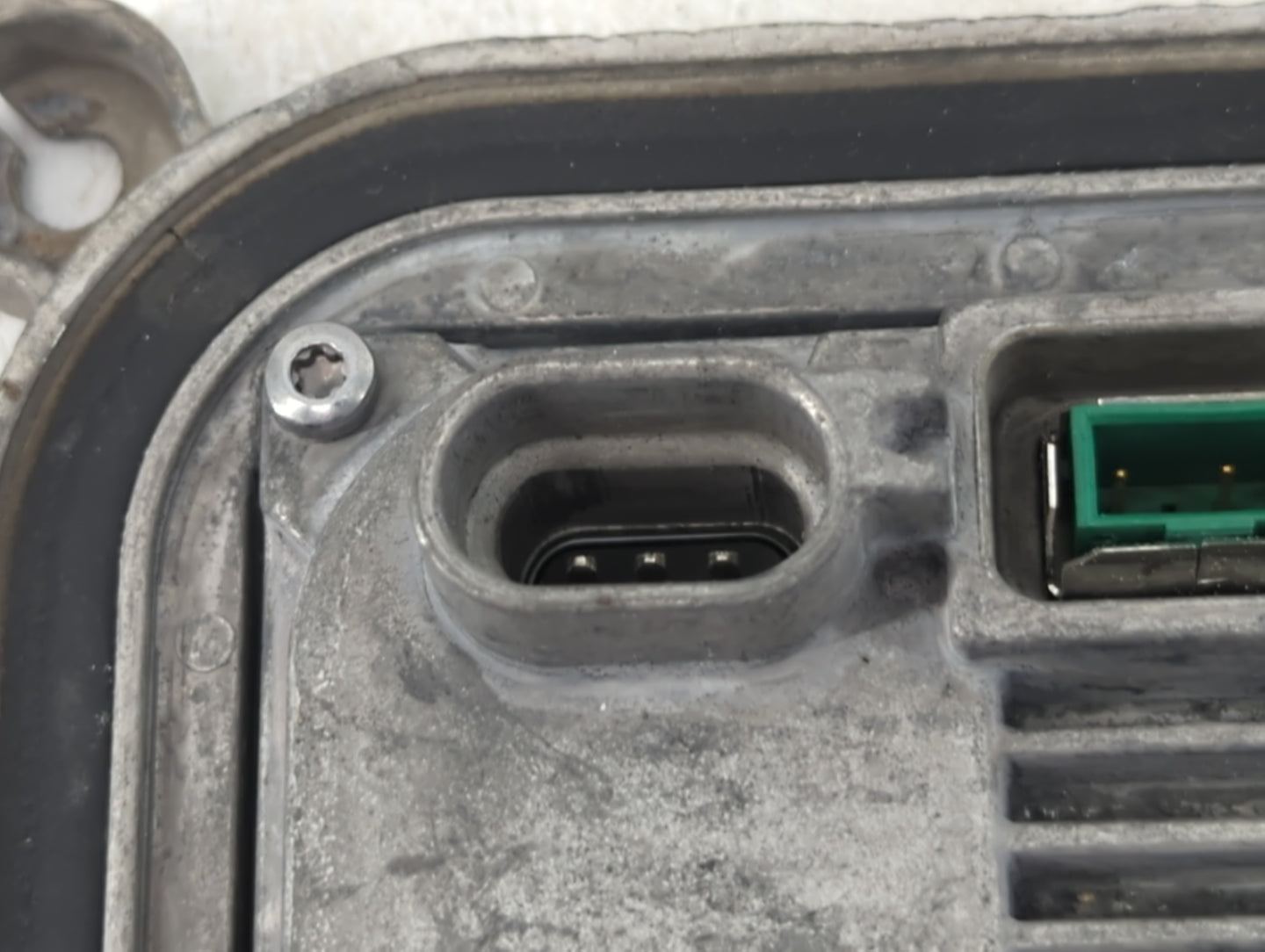 2011-2011 Lincoln Navigator Headlight Ballast Head Light - Oemusedautoparts1.com