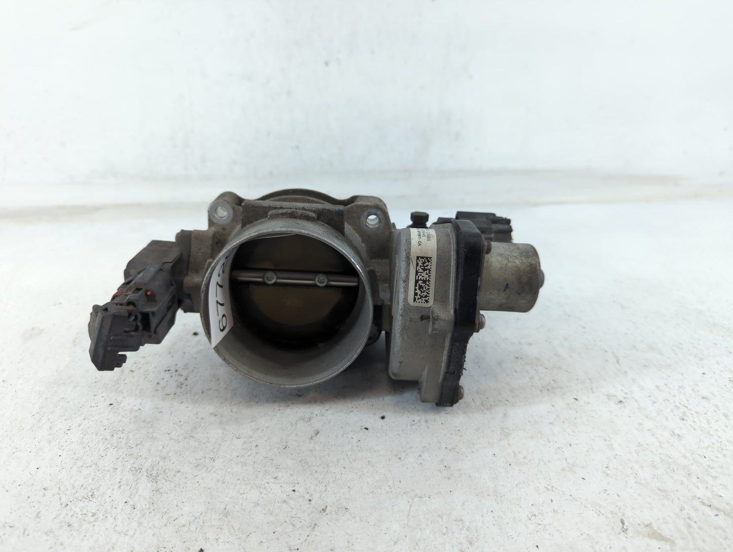 2011-2014 Lincoln Navigator Throttle Body P/N:10293 C108Q 8L3E-9F991-CA Fits Fits 2010 2011 2012 2013 2014 OEM Used Auto Par