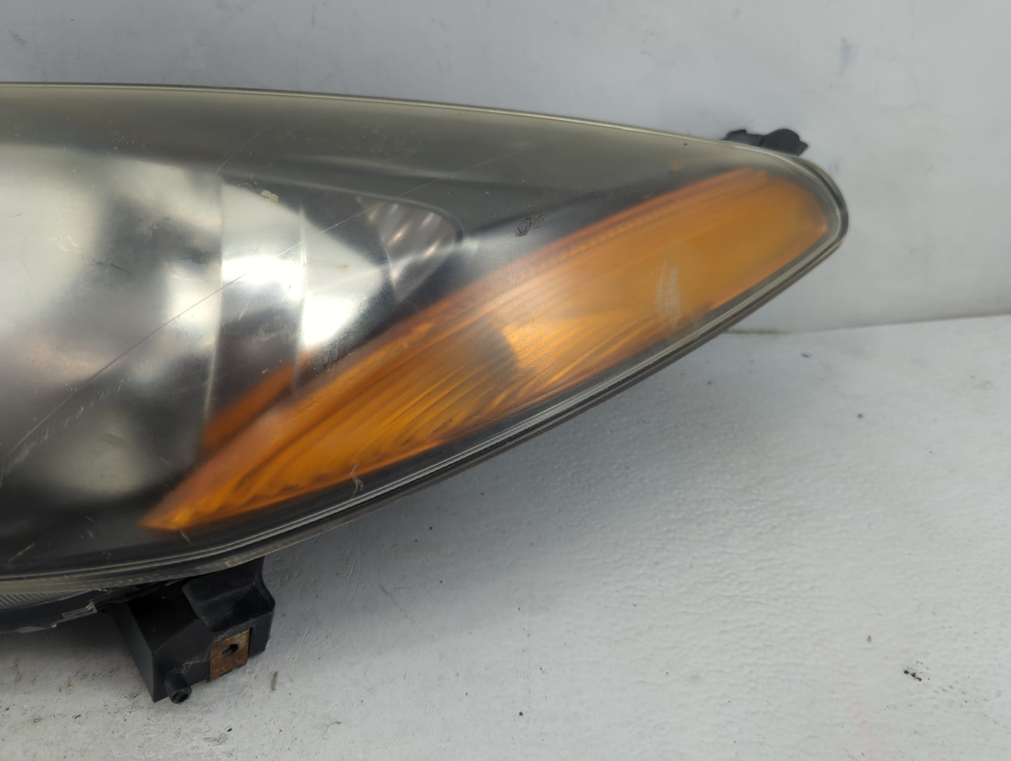 2011-2014 Mazda 2 Driver Left Oem Head Light Headlight Lamp - Oemusedautoparts1.com
