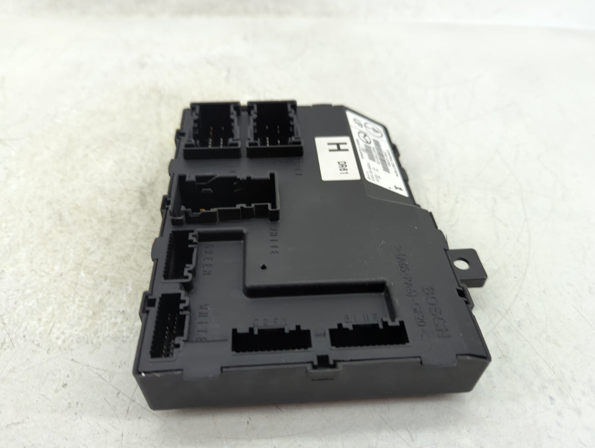 2011-2014 Mazda 2 Body Control Module Bcm Inner Cabin Fuse Box - Oemusedautoparts1.com